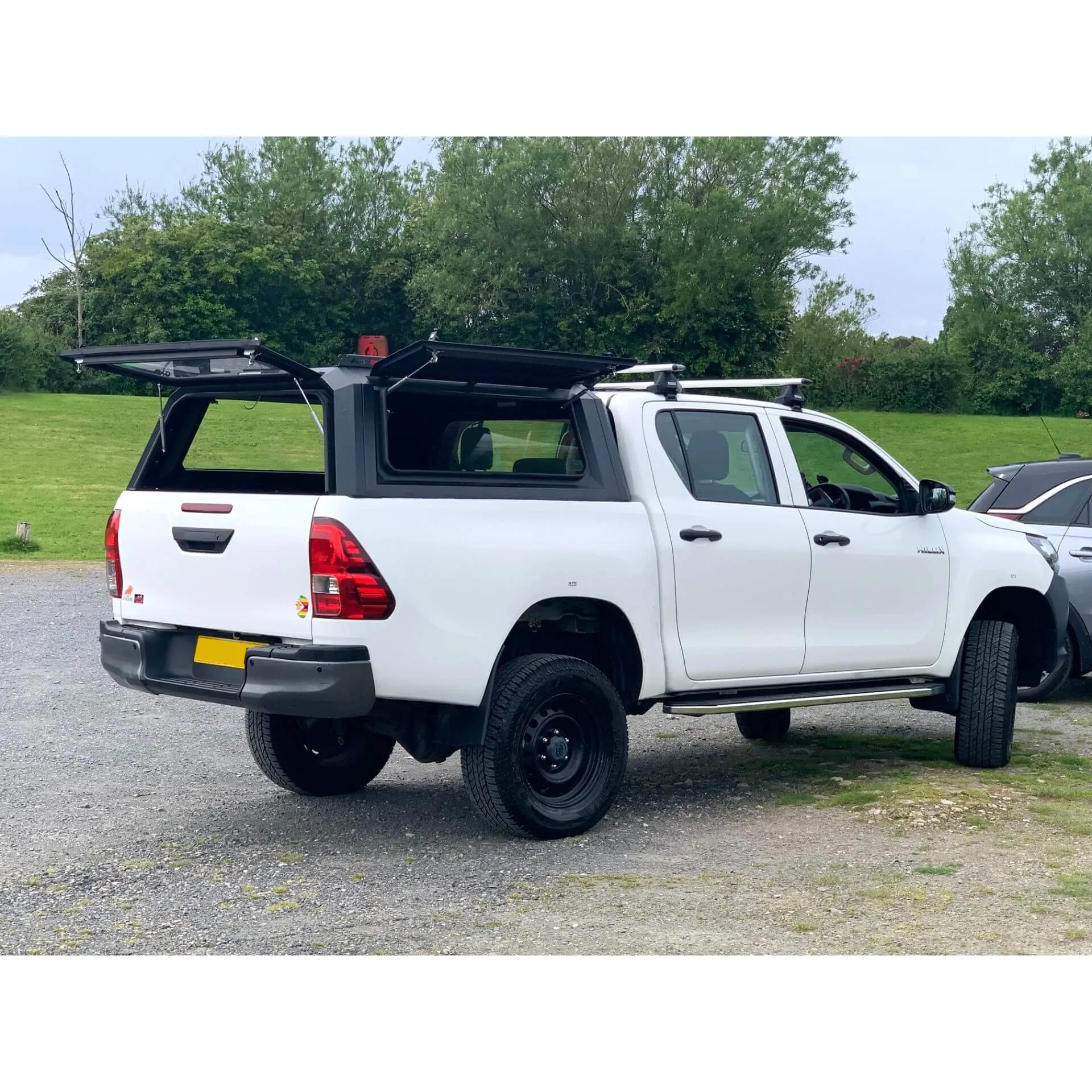 Aluminium Expedition Load Bed Canopy for the Toyota Hilux 2016+ Double Cab