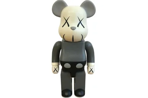 Bearbrick KAWS 400% Grey