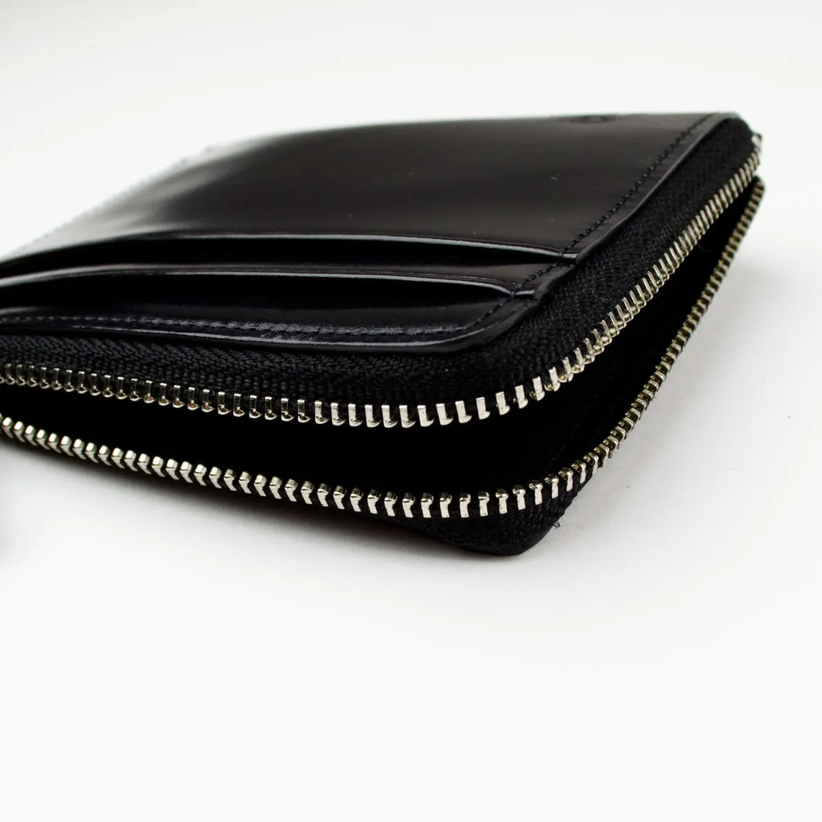 Bussetto Black Zip Wallet