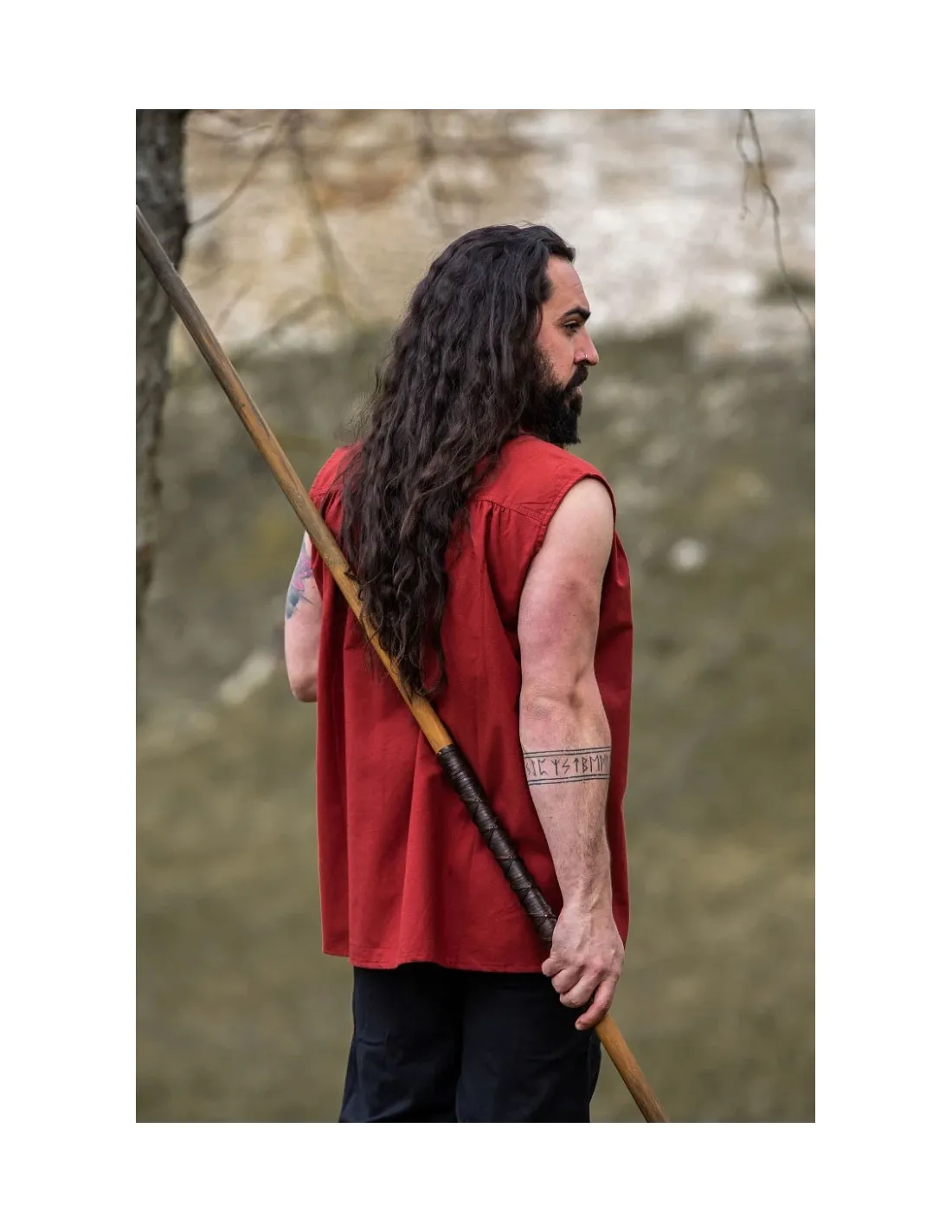 Camisa medieval roja sin mangas, modelo Louis