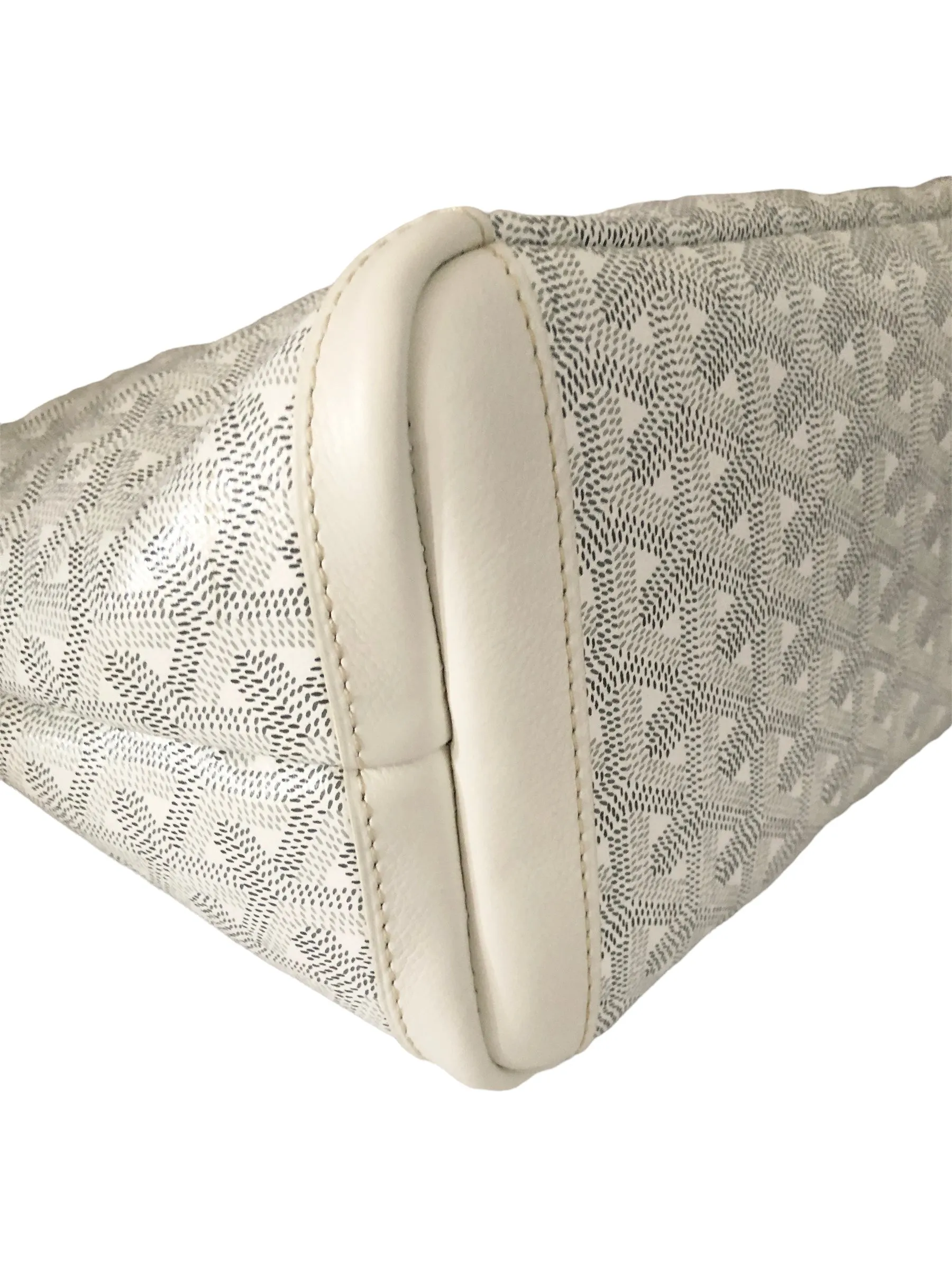 Goyard Artois PM White New with Tags