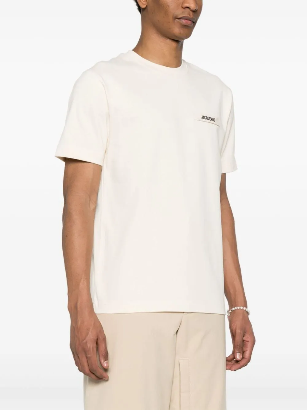 Jacquemus le t-shirt beige à patch logo Gros Grain