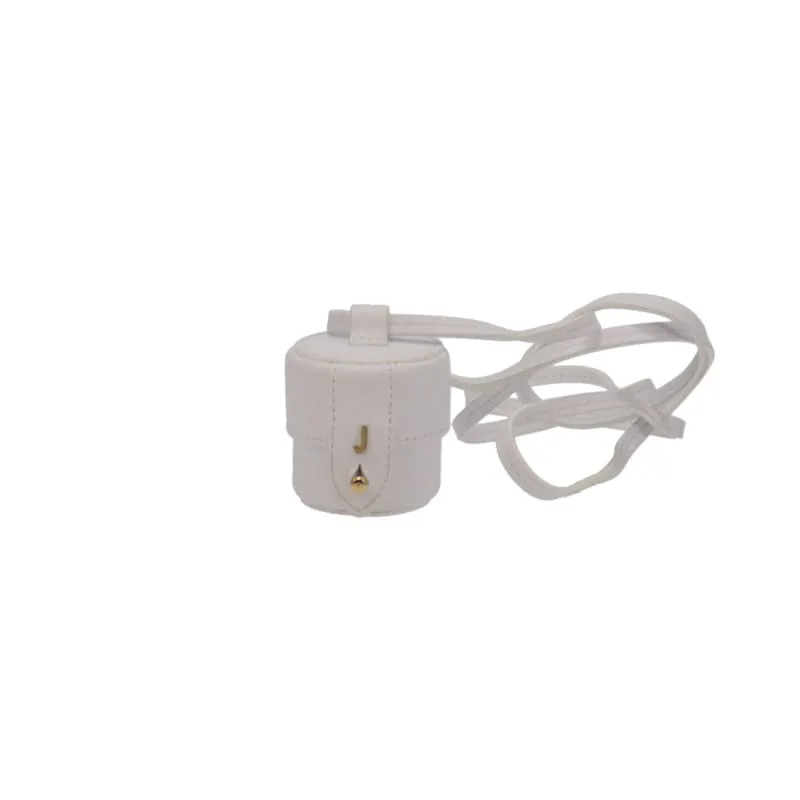 Jacquemus white mini bag - top fashion accessory