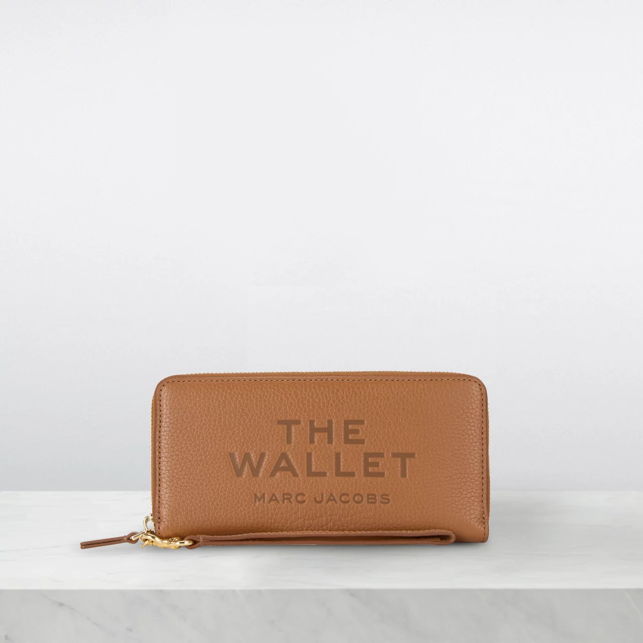 MARC JACOBS The Leather Continental Wallet - Argan Oil