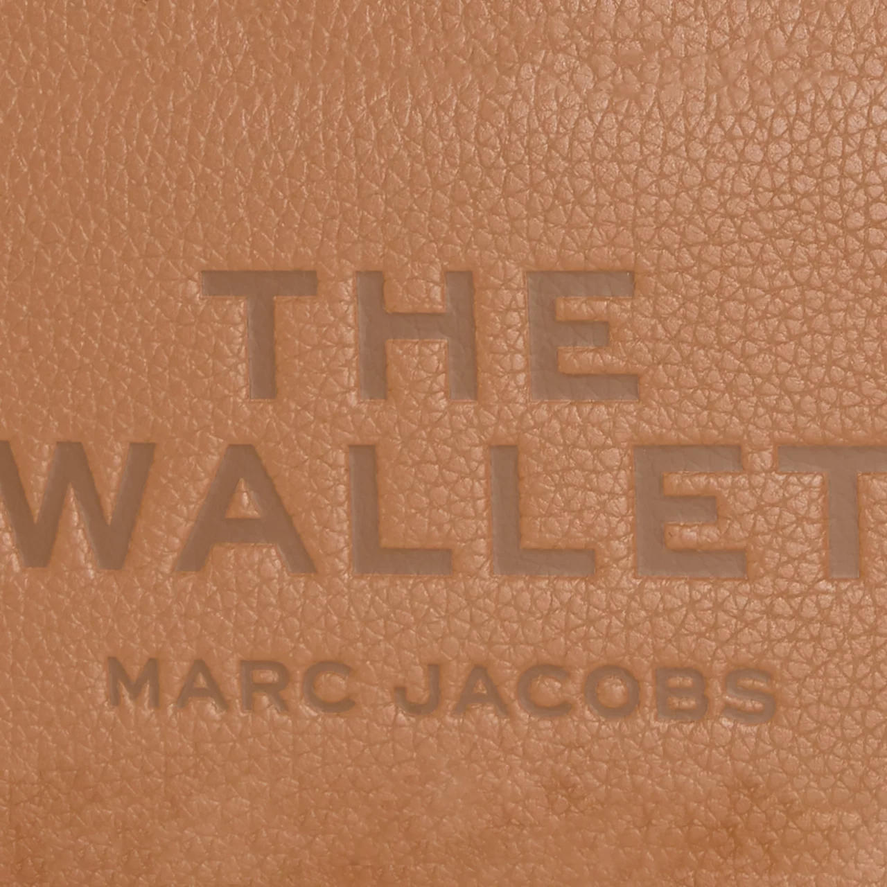 MARC JACOBS The Leather Continental Wallet - Argan Oil