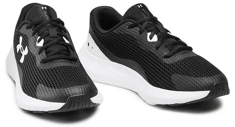 shoes Under Armour Surge 3 - 001/Black/White - men´s