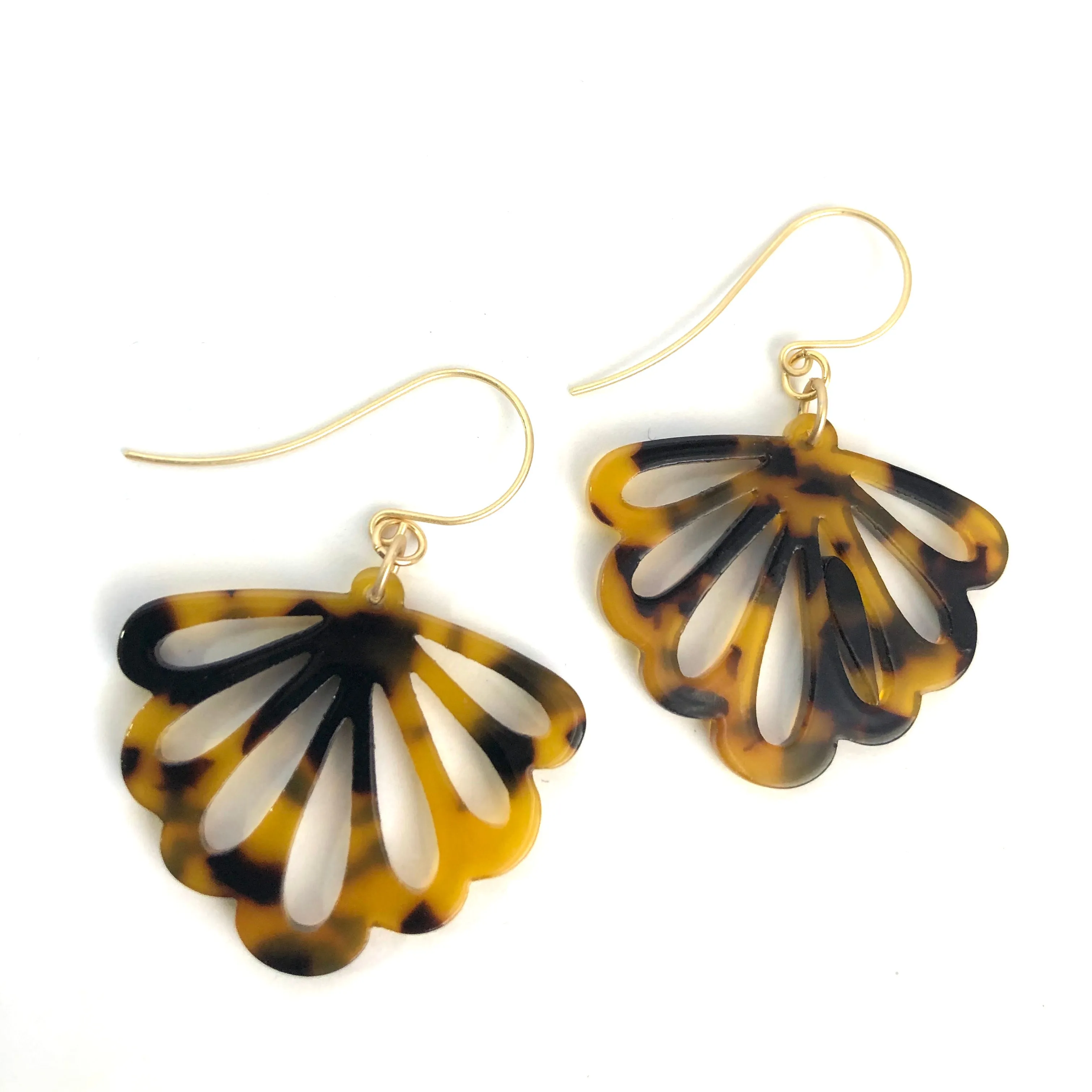 Tortoise Spotted Fan Drop Earrings