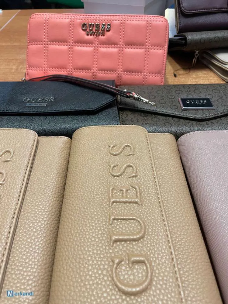 Venta de Guess Wallets