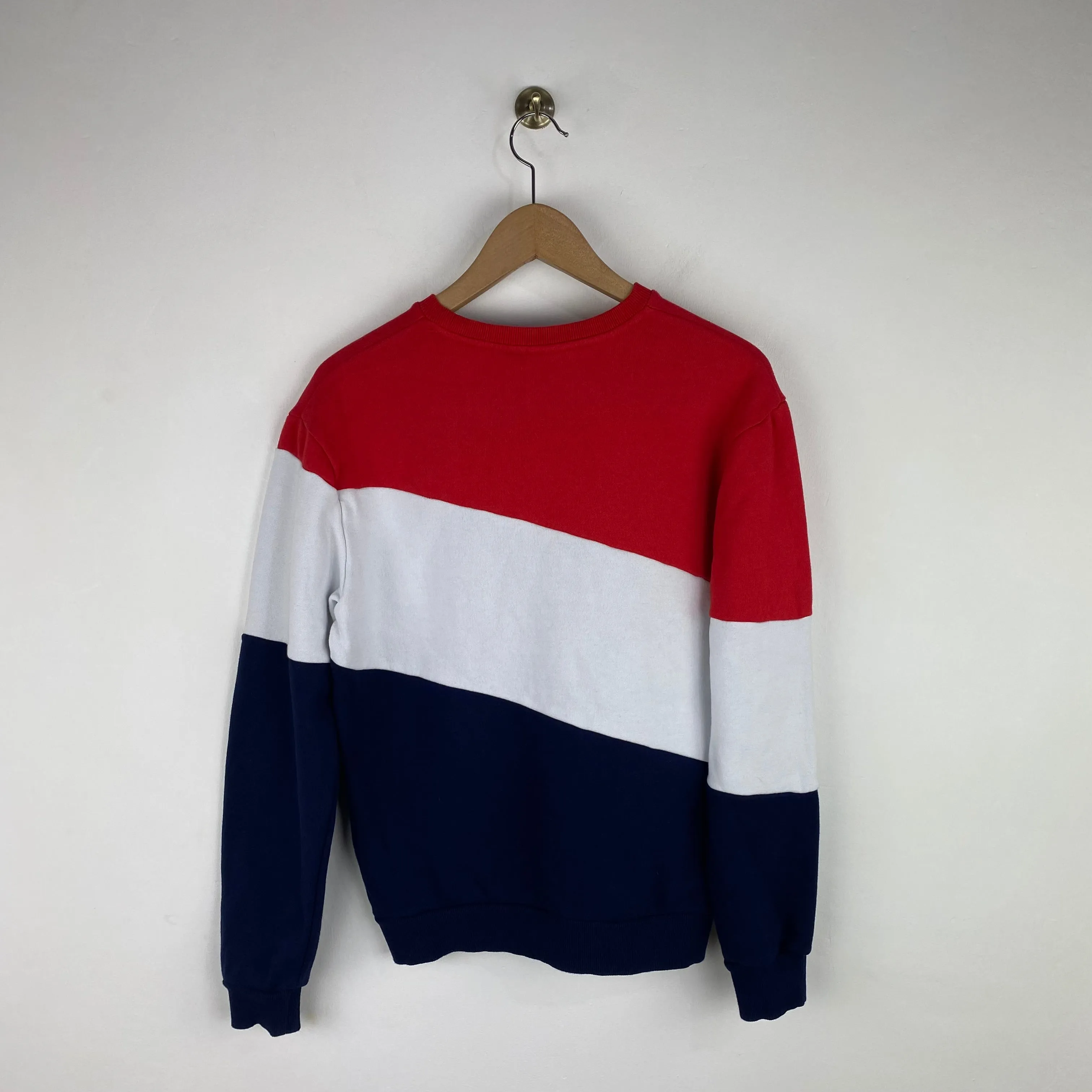 Vintage Embroidered Fila Spellout Sweatshirt (Small)